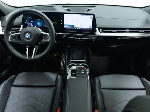 Certified 2025 BMW X2 xDrive28i w/ Technology Package image 25