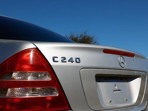 Used 2003 Mercedes-Benz C 240 Sedan image 35
