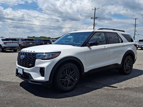 New 2026 Ford Explorer ST AWD/4WD image 2