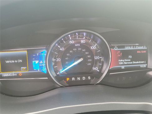 Used 2019 Ford Explorer XLT w/ Equipment Group 202A AWD/4WD image 27