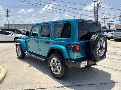 Used 2020 Jeep Wrangler Unlimited Sahara AWD/4WD image 5