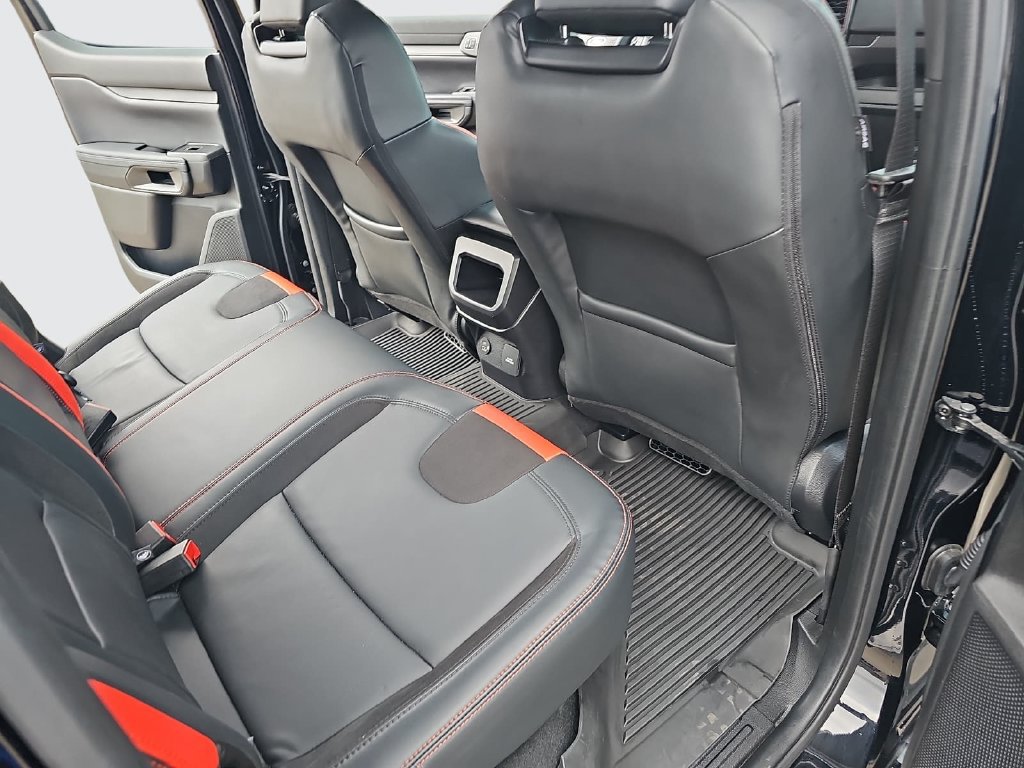 Used 2025 Ford Ranger Raptor AWD/4WD image 12
