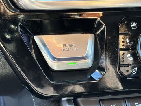 Used 2023 GMC Sierra 1500 Denali image 9