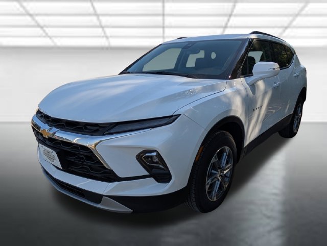 New 2026 Chevrolet Blazer LT w/ LPO, Floor Liner Package AWD/4WD image 25