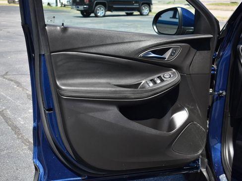 Used 2023 Buick Encore GX Select image 12