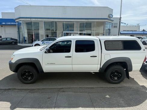 Used 2009 Toyota Tacoma 4x4 Double Cab image 2