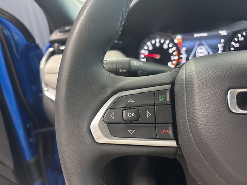 Used 2024 Jeep Compass Limited image 14