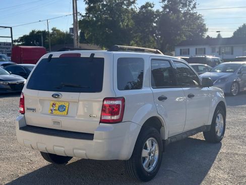 Used 2011 Ford Escape XLT FWD image 9