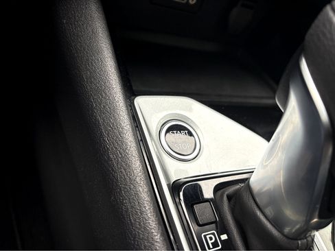 New 2024 Nissan Altima 2.5 SV image 5