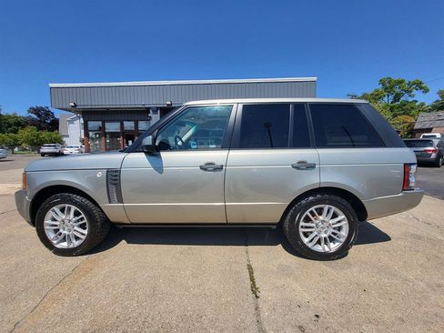 Used 2010 Land Rover Range Rover HSE AWD/4WD image 4