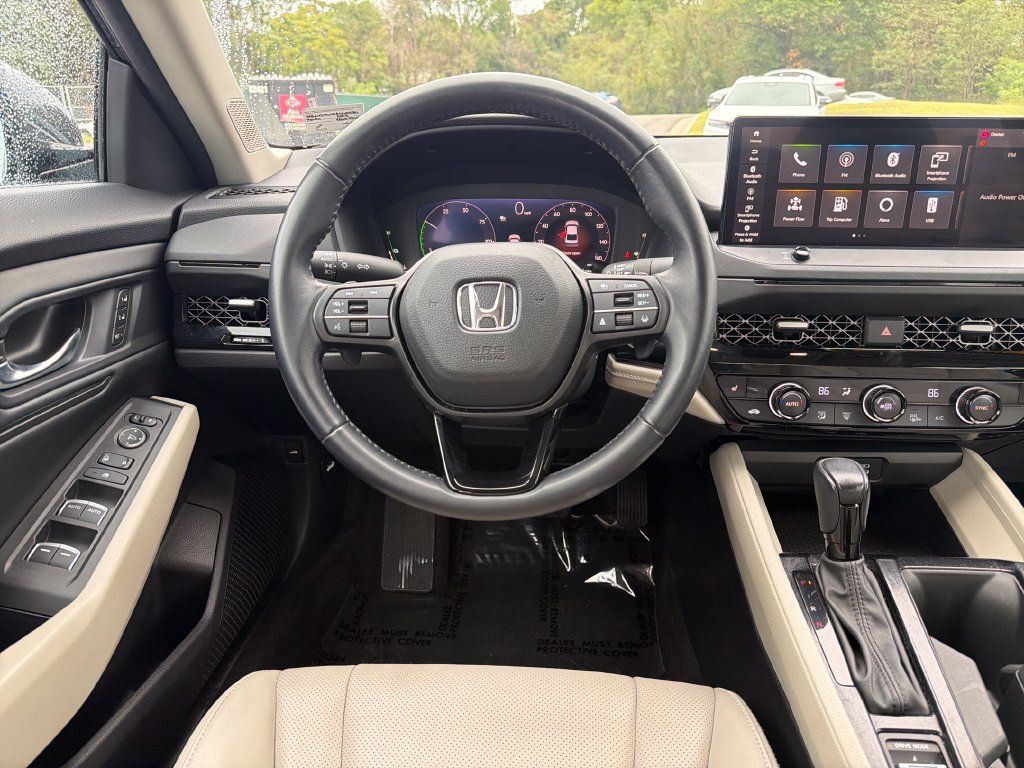 Used 2023 Honda Accord EX-L image 15
