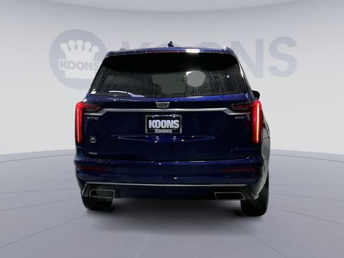 Used 2023 Cadillac XT6 Premium Luxury image 15
