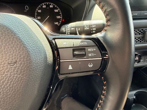 Used 2025 Honda HR-V Sport image 13