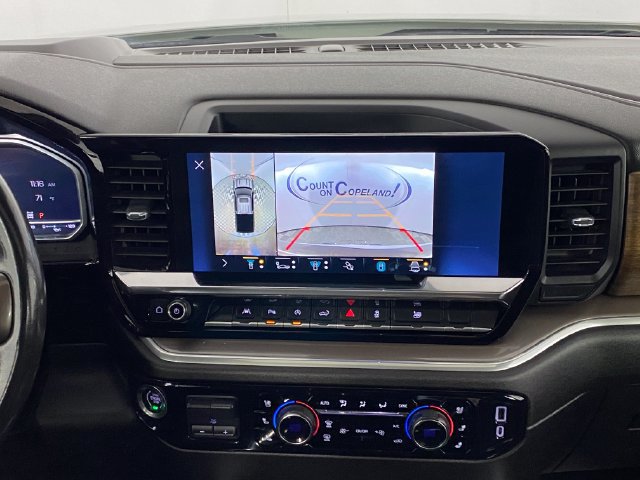 Certified 2022 Chevrolet Silverado 1500 High Country w/ High Country Premium Package AWD/4WD image 22