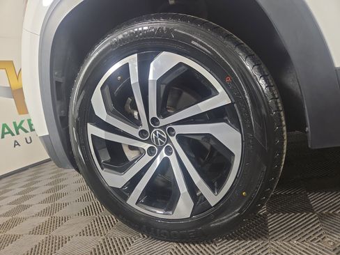 Used 2022 Volkswagen Atlas SEL image 35