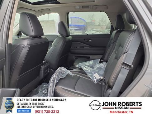 New 2026 Nissan Pathfinder SL AWD/4WD image 9