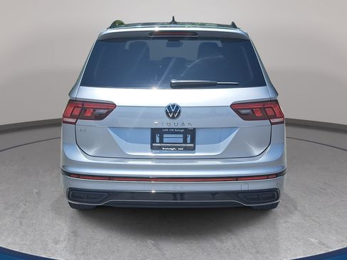 Certified 2023 Volkswagen Tiguan SE R-Line FWD image 6