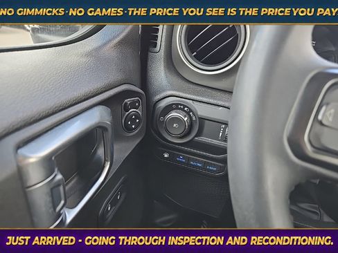 Used 2023 Jeep Wrangler Unlimited AWD/4WD image 20
