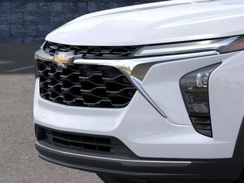 New 2026 Chevrolet Trax LT image 13