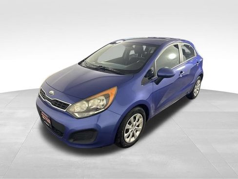 Used 2013 Kia Rio EX FWD image 3
