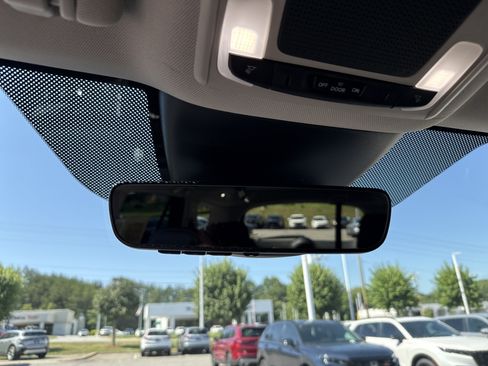 Certified 2025 Honda Pilot EX-L image 27