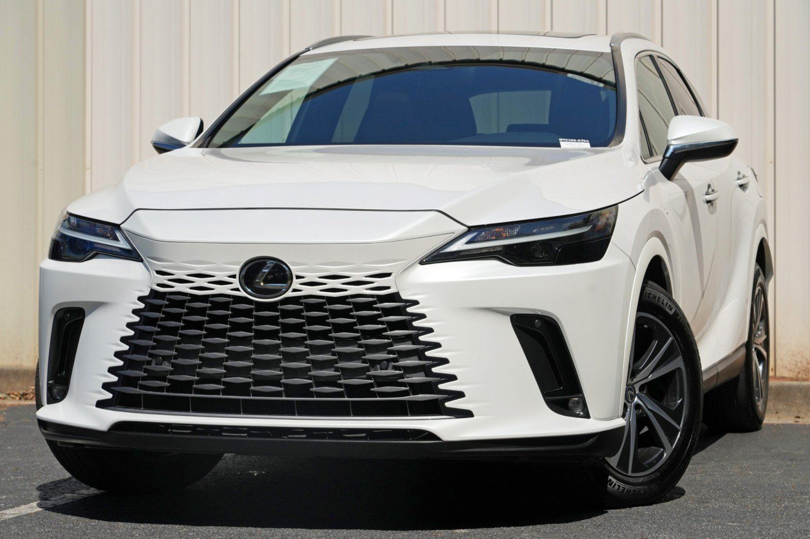 Used 2023 Lexus RX 350h w/ Cold Area Package AWD/4WD image 3