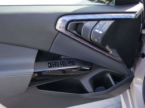 Used 2025 BMW X3 M50 w/ Premium Package image 12