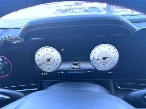 Used 2023 Hyundai Elantra N Line image 14