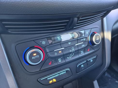 Used 2018 Ford Escape SEL image 23