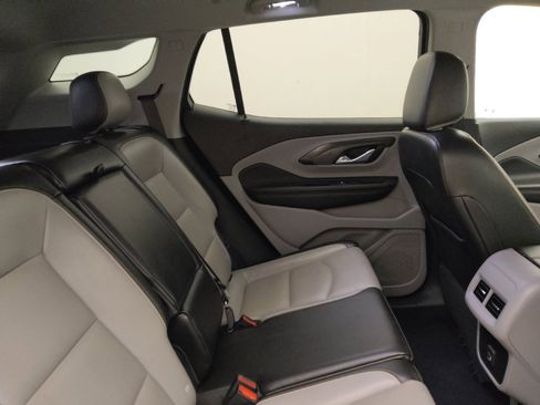 Used 2021 GMC Terrain SLT w/ Infotainment Package II FWD image 19