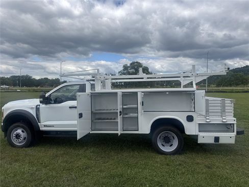 New 2025 Ford F450 XL AWD/4WD image 2
