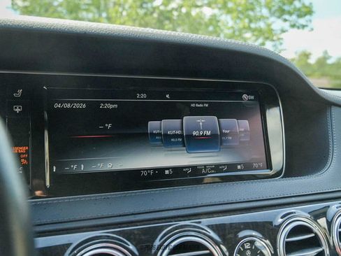 Used 2017 Mercedes-Benz S 550 4MATIC Sedan image 25