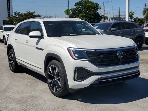 New 2026 Volkswagen Atlas Cross Sport SEL Premium R-Line AWD/4WD image 4