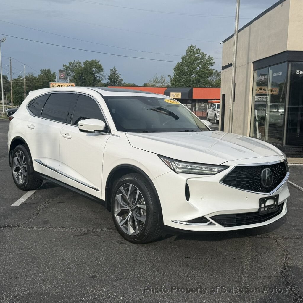 Used 2023 Acura MDX w/ Technology Package AWD/4WD image 2