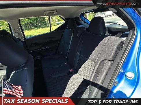 Used 2021 Nissan Kicks S FWD image 30