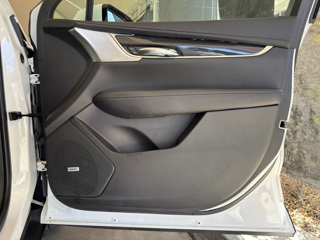 Used 2021 Cadillac XT5 Premium Luxury FWD image 29