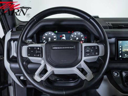 Used 2024 Land Rover Defender 110 X-Dynamic SE AWD/4WD image 26
