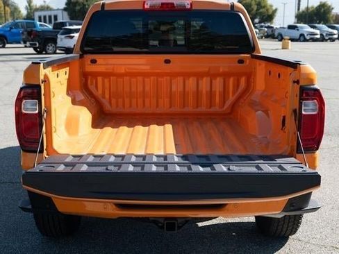 New 2026 GMC Canyon AT4 image 15