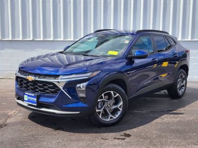 Used 2024 Chevrolet Trax LT w/ Driver Confidence Package