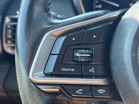 Used 2022 Subaru Outback Limited AWD/4WD image 19
