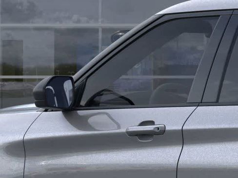 New 2025 Ford Explorer Active image 20