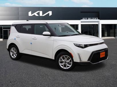 New 2025 Kia Soul LX w/ LX Technology Package