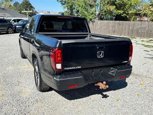 Used 2017 Honda Ridgeline RTL-T image 4