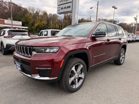 New 2025 Jeep Grand Cherokee L Limited image 8
