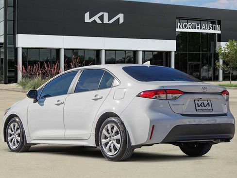 Used 2024 Toyota Corolla LE image 5