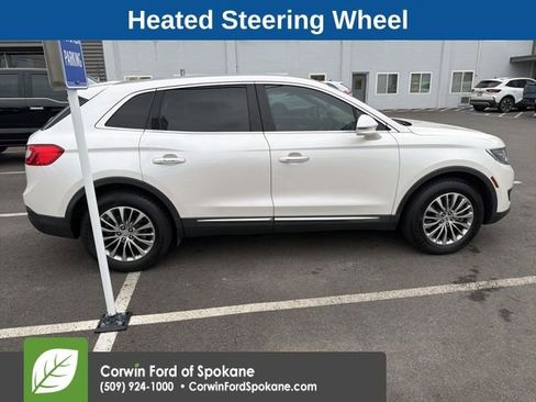 Used 2016 Lincoln MKX Select w/ Select Plus Package image 10