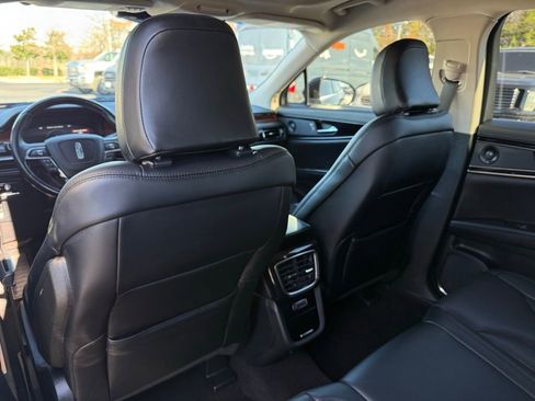 Used 2021 Lincoln Nautilus Reserve w/ Equipment Group 201A image 25