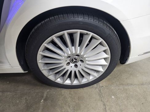 Used 2018 Mercedes-Benz S 560 Sedan image 10