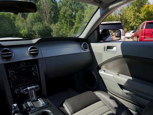 Used 2008 Ford Mustang GT Premium RWD image 24