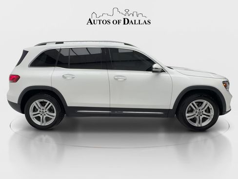 Used 2022 Mercedes-Benz GLB 250 4MATIC w/ Premium Package Lite image 6